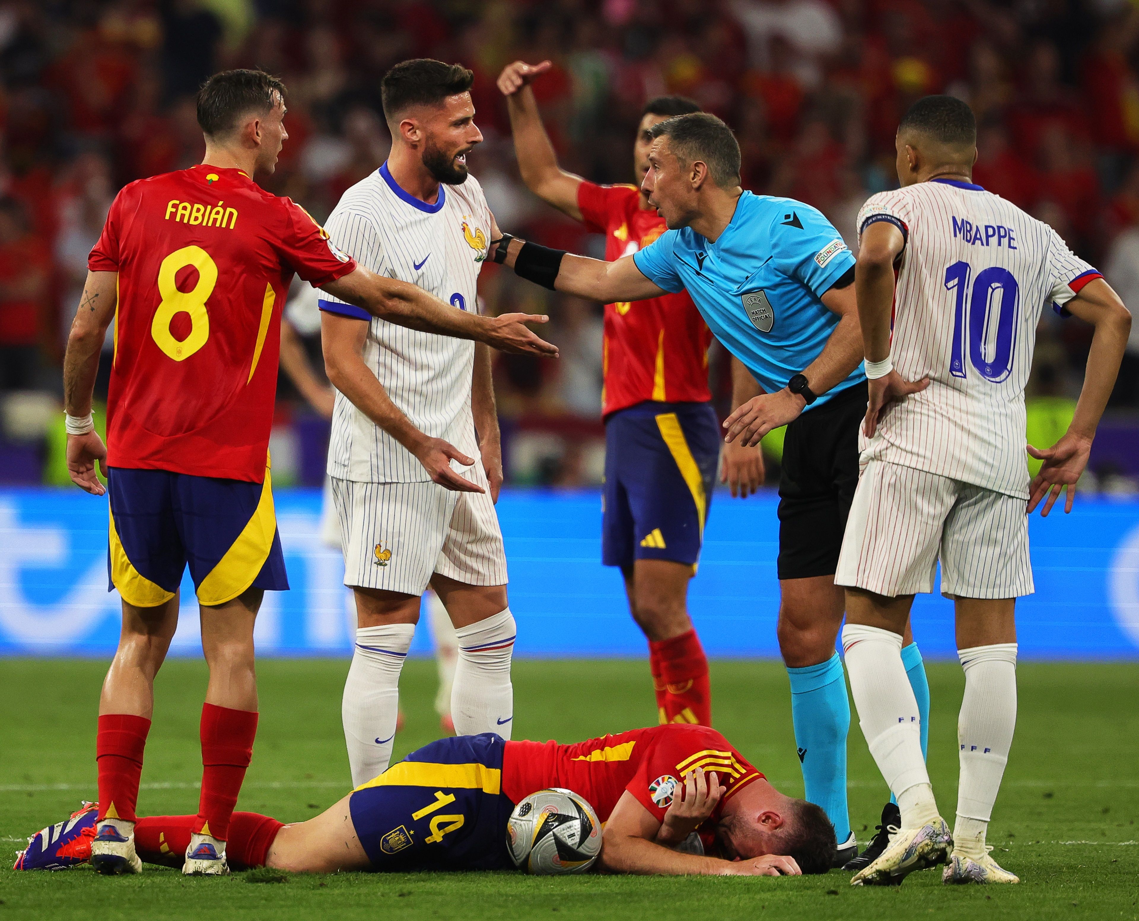 La semifinal del Mundial entre Espanya i França va acumular 23,9 milions d'espectadors simultanis al canal de YouTube CazéTV | Christian Charisius / dpa (Europa Press)