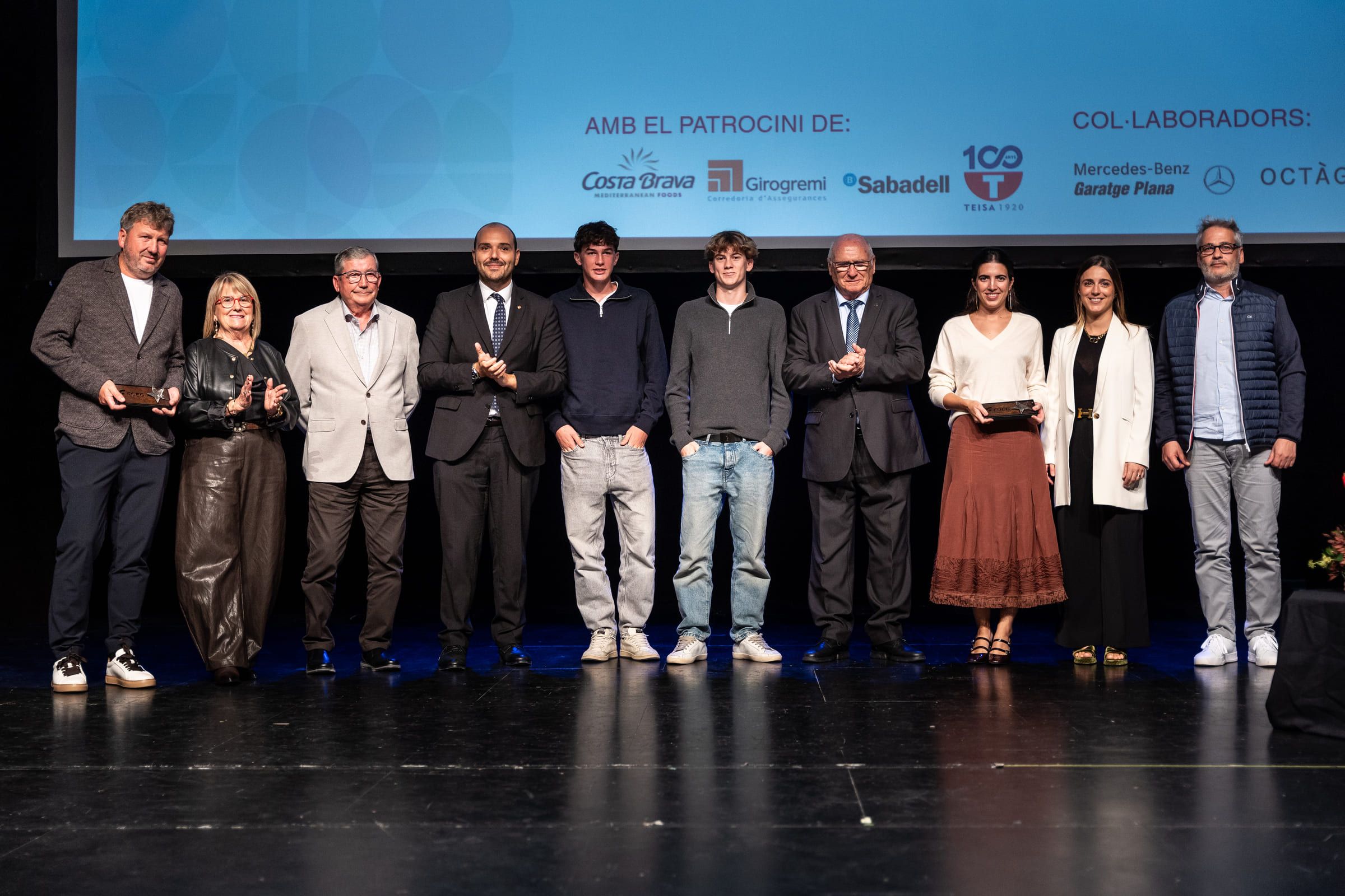 Fotografia de grup de la Nit de les Empreses Gironines de la FOEG | Cedida