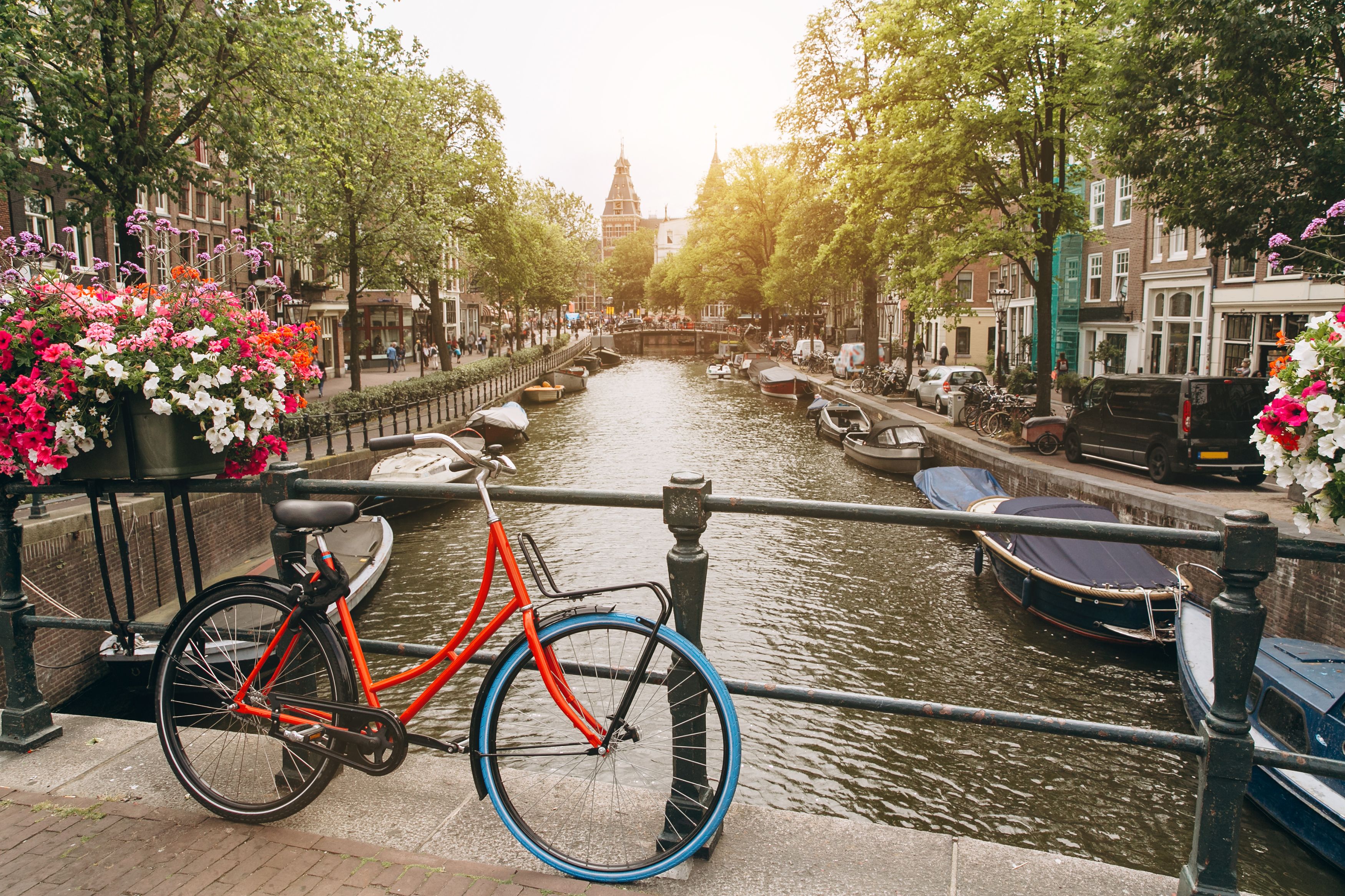 Amsterdam és la 21a ciutat més influent del món, segons el 'Global Cities Index 2026' d'Oxford Economics | anatoliycherkas (iStock)
