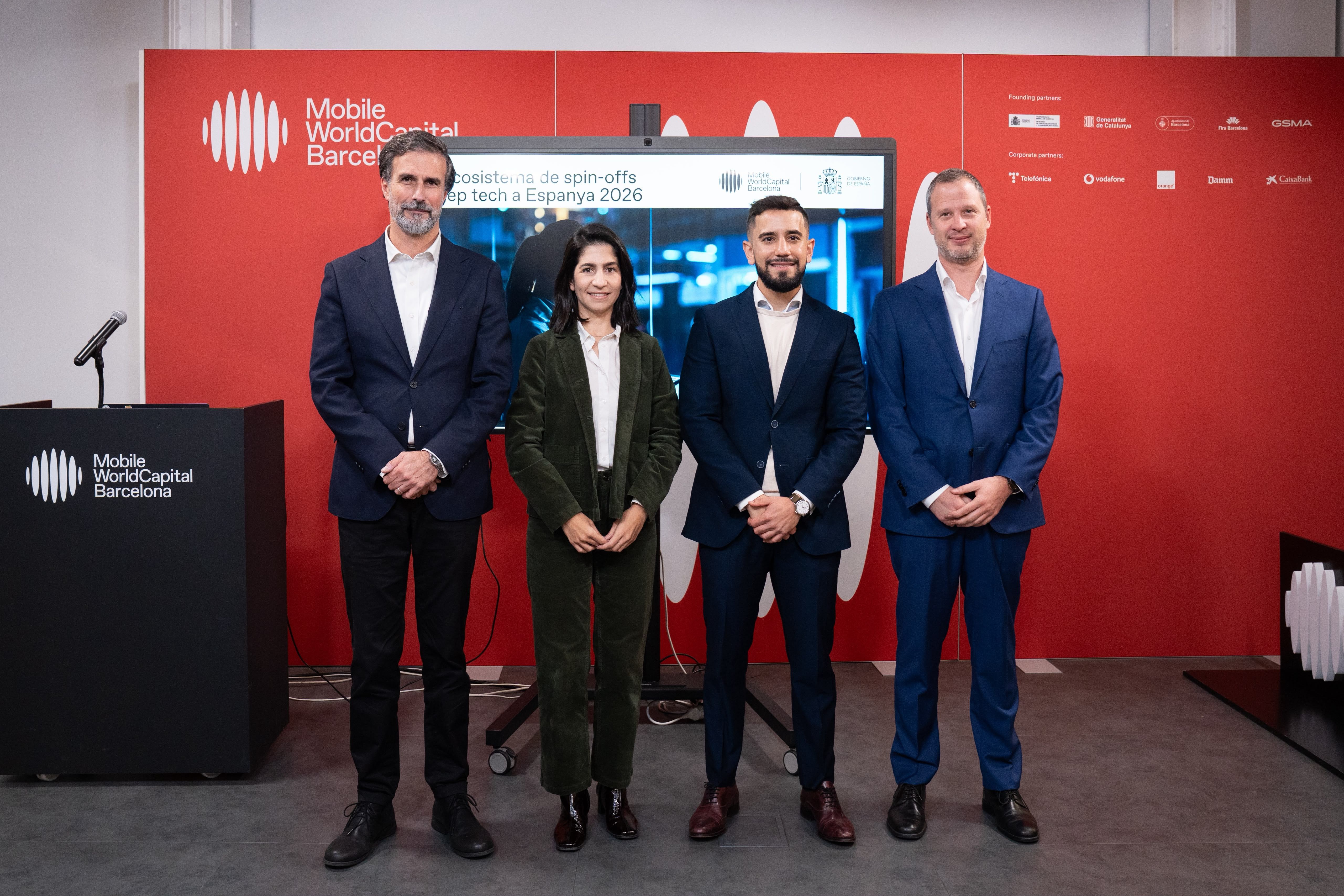 Lorenzo Di Pietro (Barcelona Activa), Laia Corbella (MWCapital), Fernando Escobar (SEDIA) i Albert Mascarell (MWCapital) | Cedida