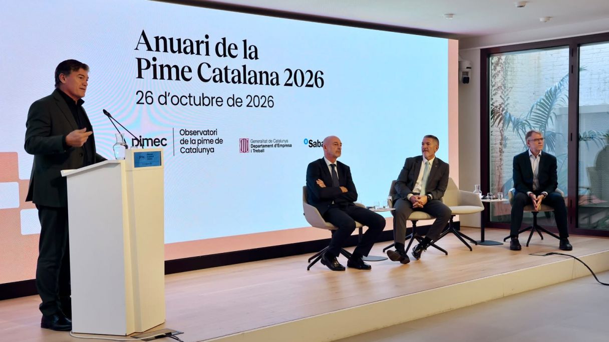 Cañete da paso a la 23ª edición del 'Anuario de la Pyme Catalana' | Cedida Cañete da paso a la 23ª edición del 'Anuario de la Pyme Catalana' | Cedida