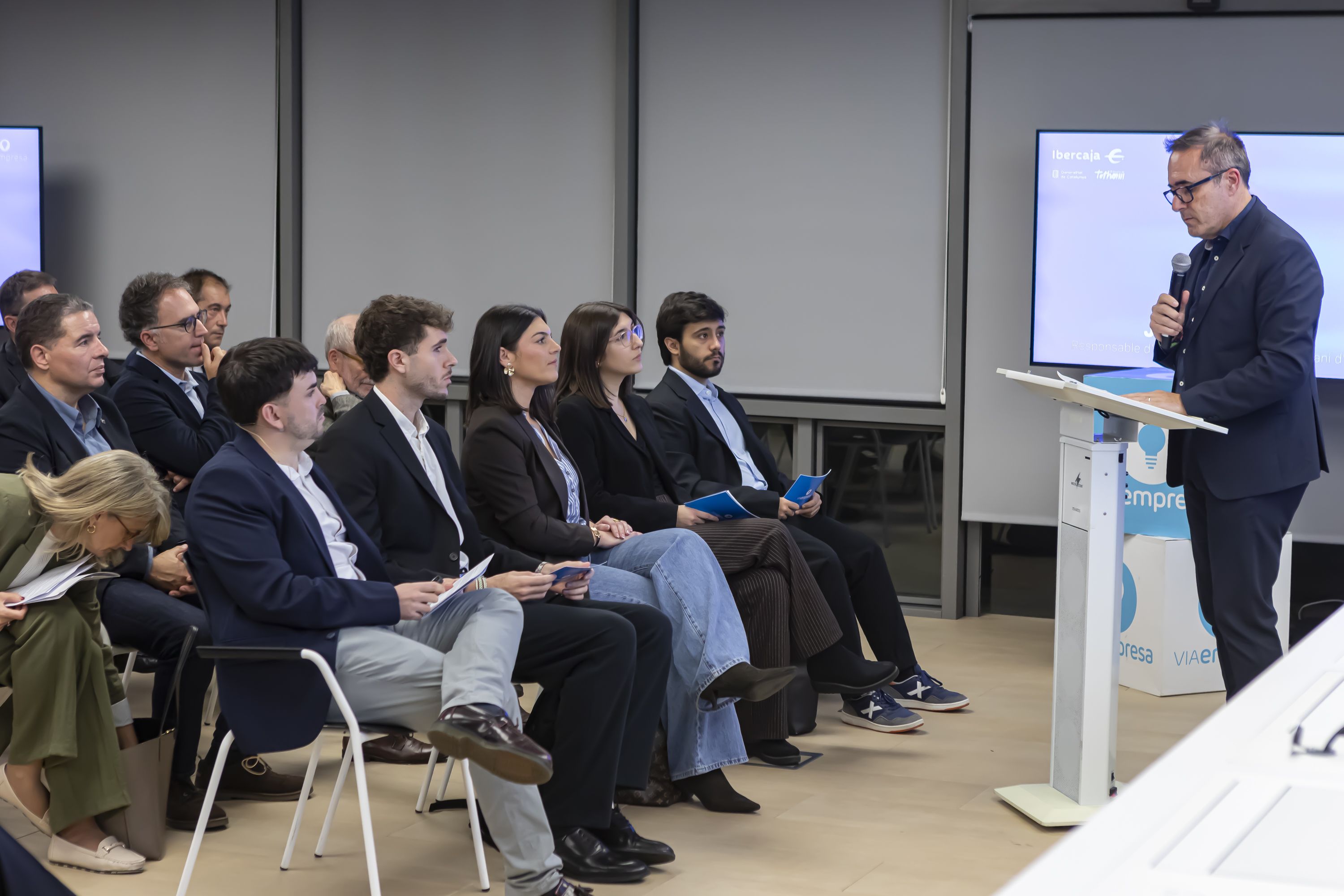L'equip de VIA Empresa durant l'acte | Marc Llibre