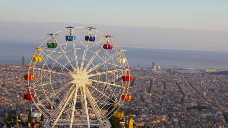 Giradabo, la quarta nòria del Parc d'Atraccions del Tibidabo | iStock Giradabo, la quarta nòria del Parc d'Atraccions del Tibidabo | iStock