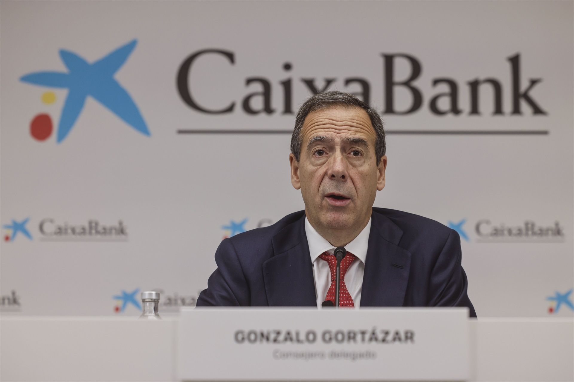 El conseller delegat de CaixaBank, Gonzalo Gortázar, presenta els resultats de l'entitat dels nou primers mesos del 2026, el 30 d'octubre del 2026, a València | Rober Solsona (Europa Press)