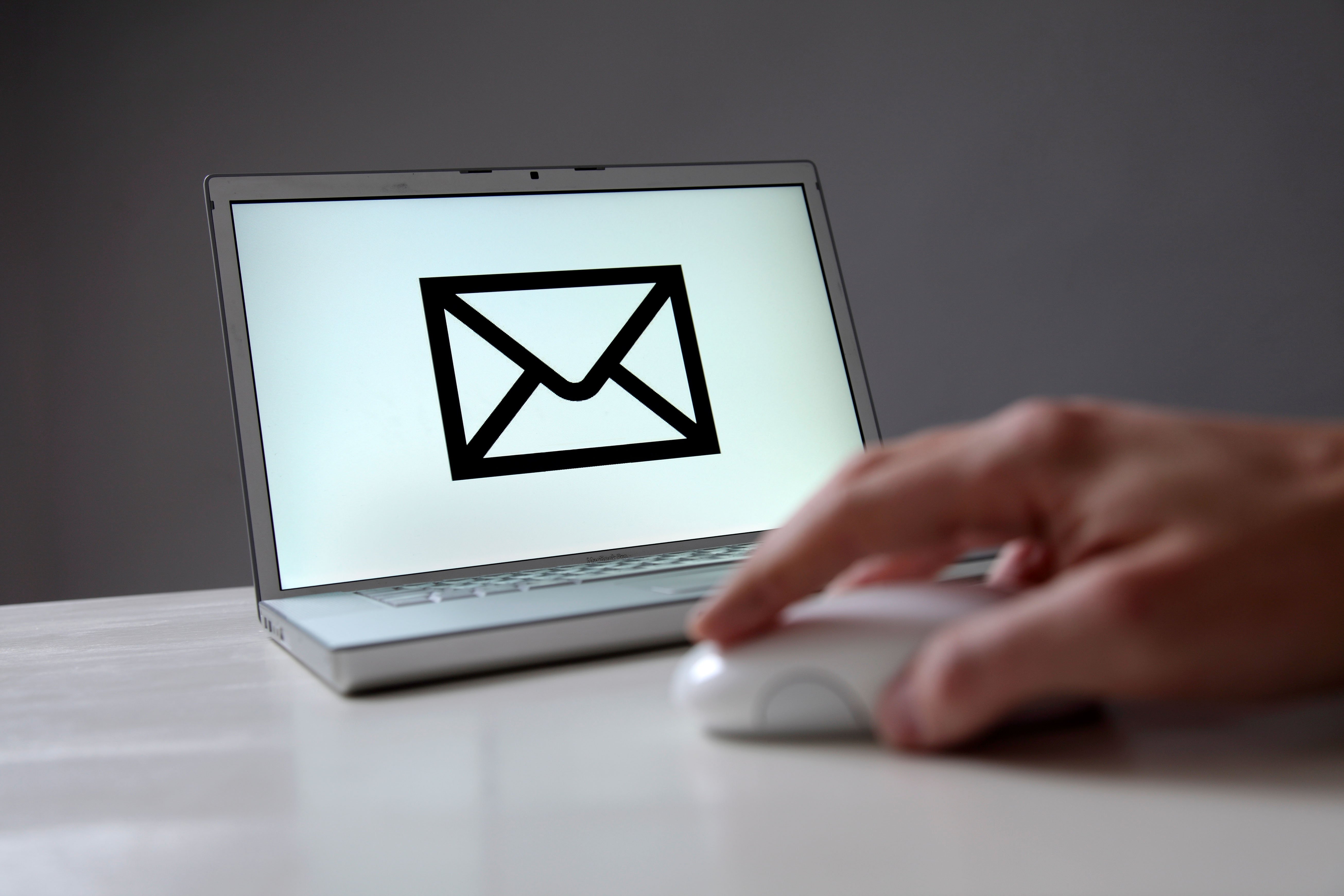 L'e-mail marketing es una herramienta muy utilizada entre las empresas L'e-mail marketing es una herramienta muy utilizada entre las empresas