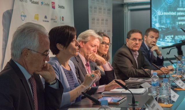 Experts de diversos àmbits han debatut sobre mobilitat sostenible | Cedida