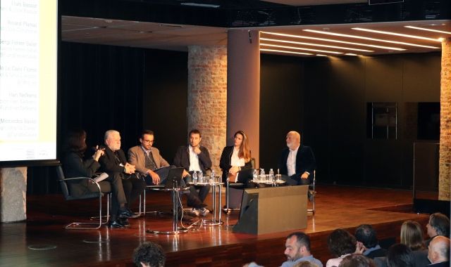 Els mecenes a la taula rodona celebrada a l'auditori de la Pedrera | S. Flotats