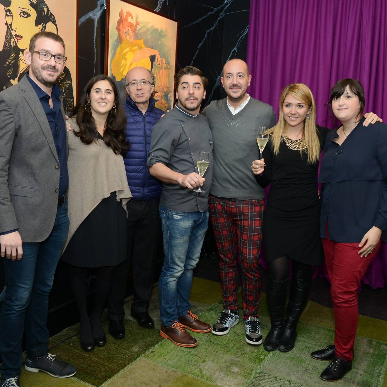 Los fundadores de Creative Firmas con algunos de los chefs que  participan