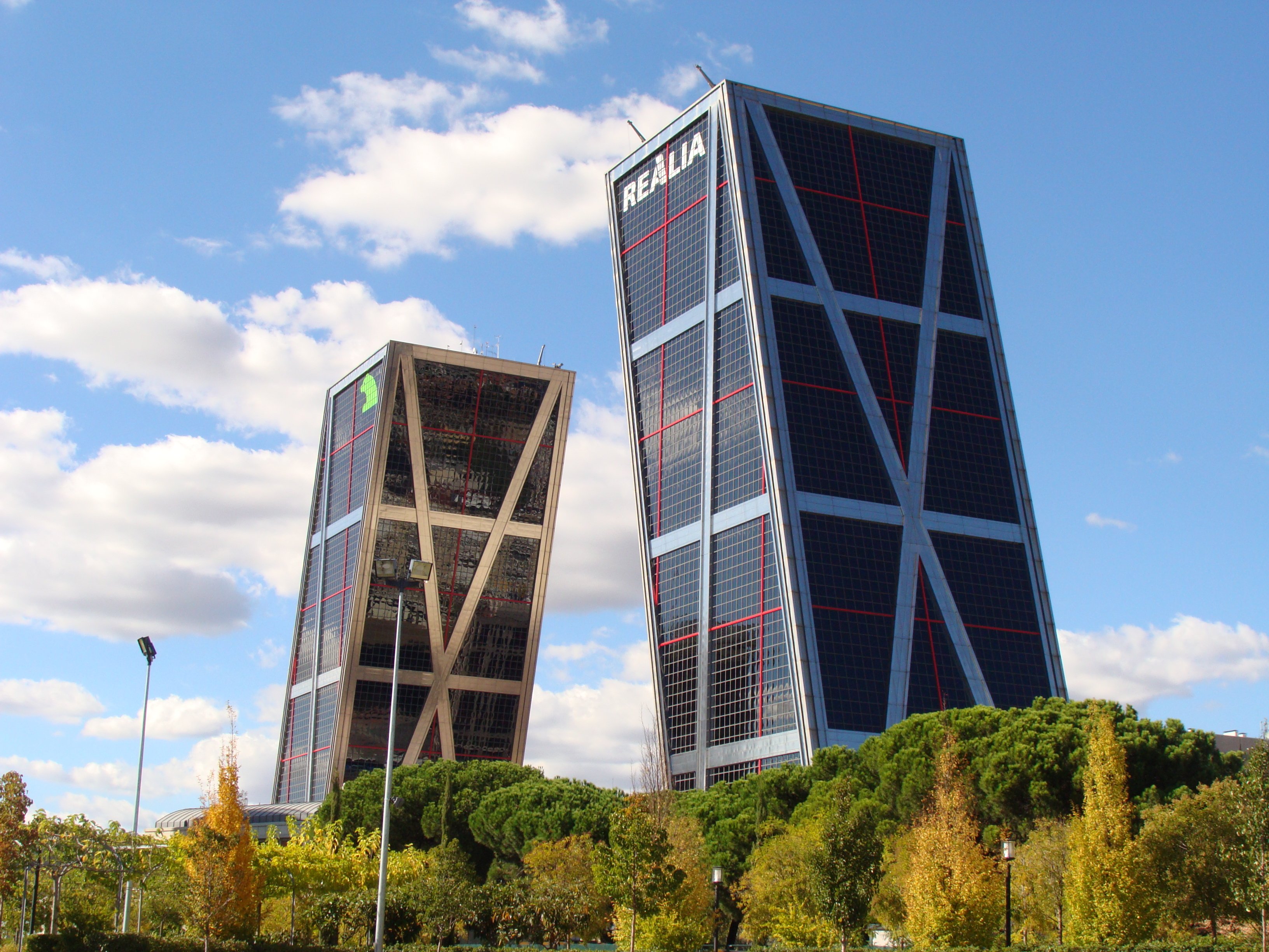 Madrid és la ciutat de l'Estat que acull més grans empreses Madrid és la ciutat de l'Estat que acull més grans empreses