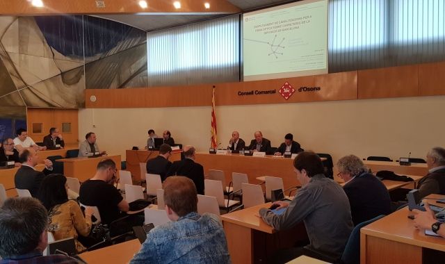 Presentació del desplegament de fibra òptica al Consell Comarcal d’Osona | Diputació de Barcelona.