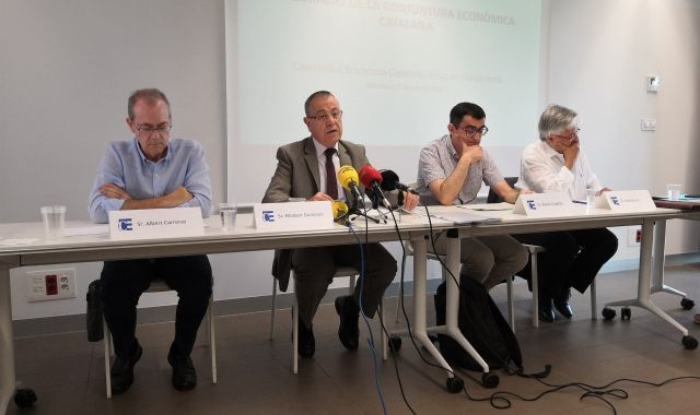 Roda de premsa del Col·legi d'Economistes de Catalunya
