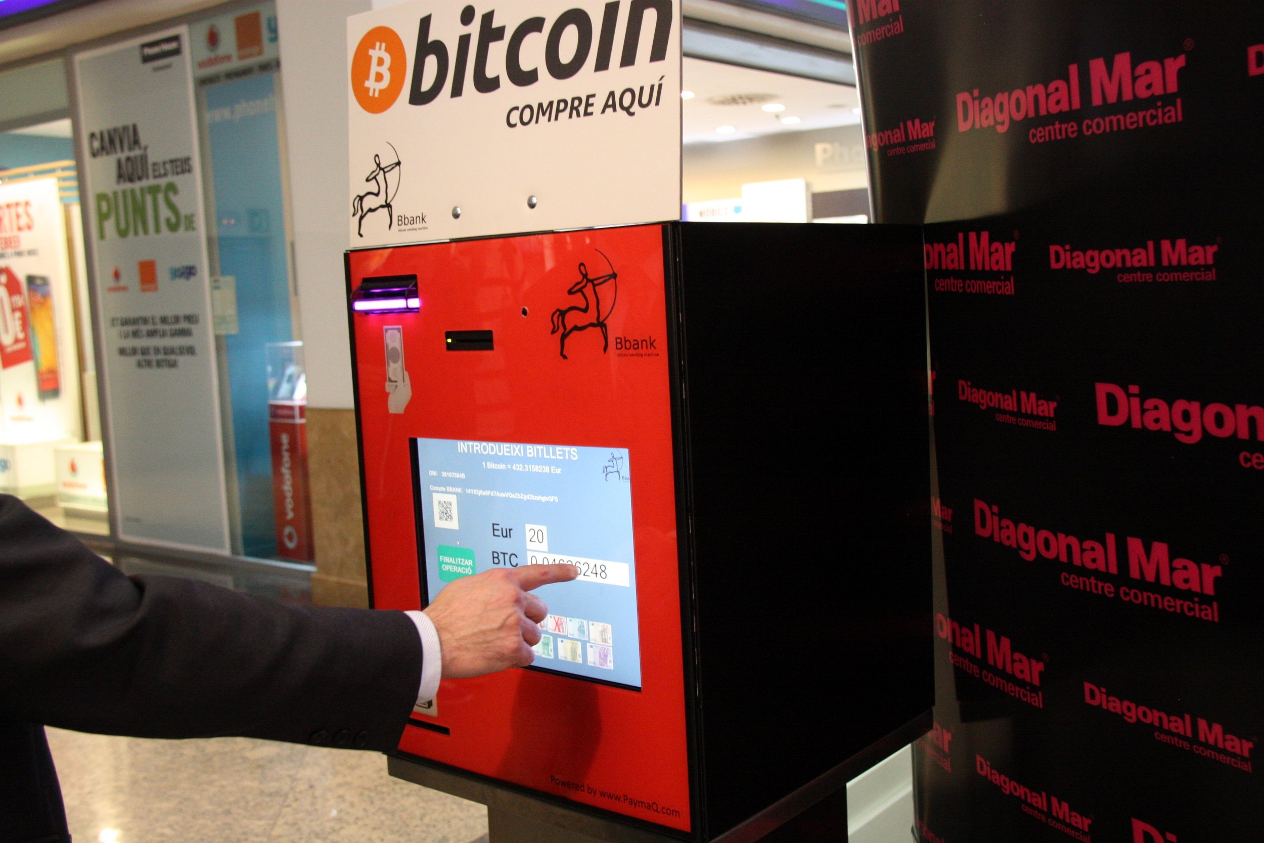 El cajero Bitcoin de Diagonal Mar fue el primero al instalarse en el Estado español