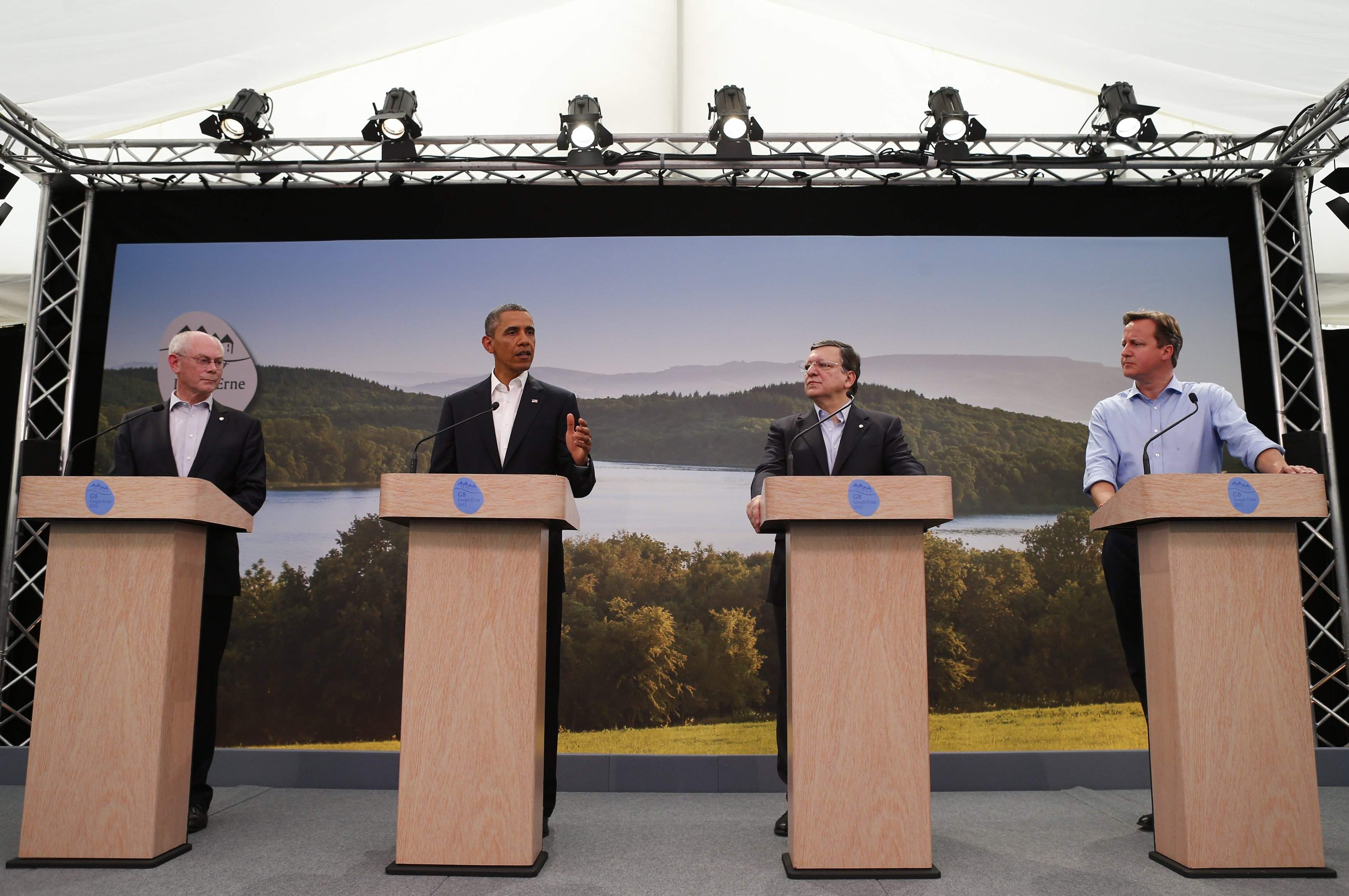 Obama, Durao Barroso i Cameron a la reunió G-8
