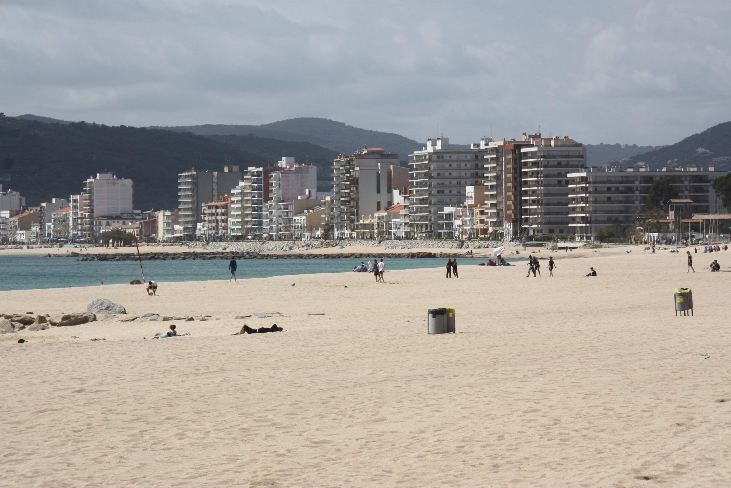 La Federació d'Hostaleria de les comarques de Girona preveu ocupacions d'entre el 40 i el 75% arreu del territori gironí durant la revetlla i la celebració de Sant Joan 