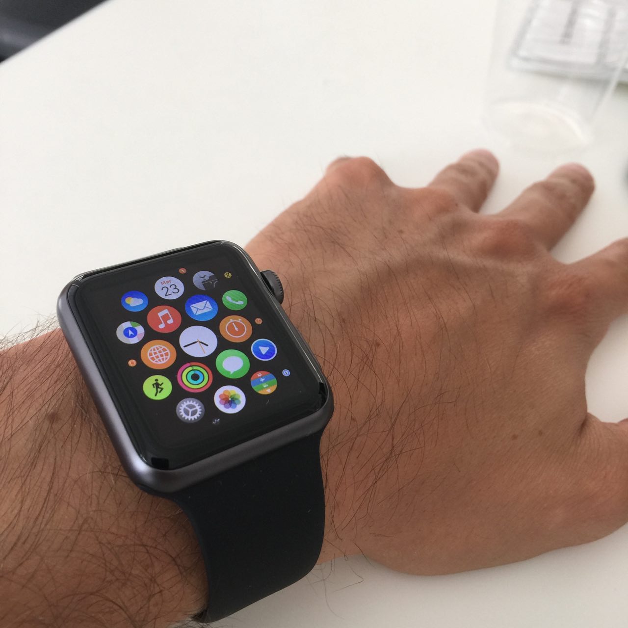 De todos los relojes inteligentes que hemos probado, este es sin duda el que parece más un reloj y menos un gadget De todos los relojes inteligentes que hemos probado, este es sin duda el que parece más un reloj y menos un gadget
