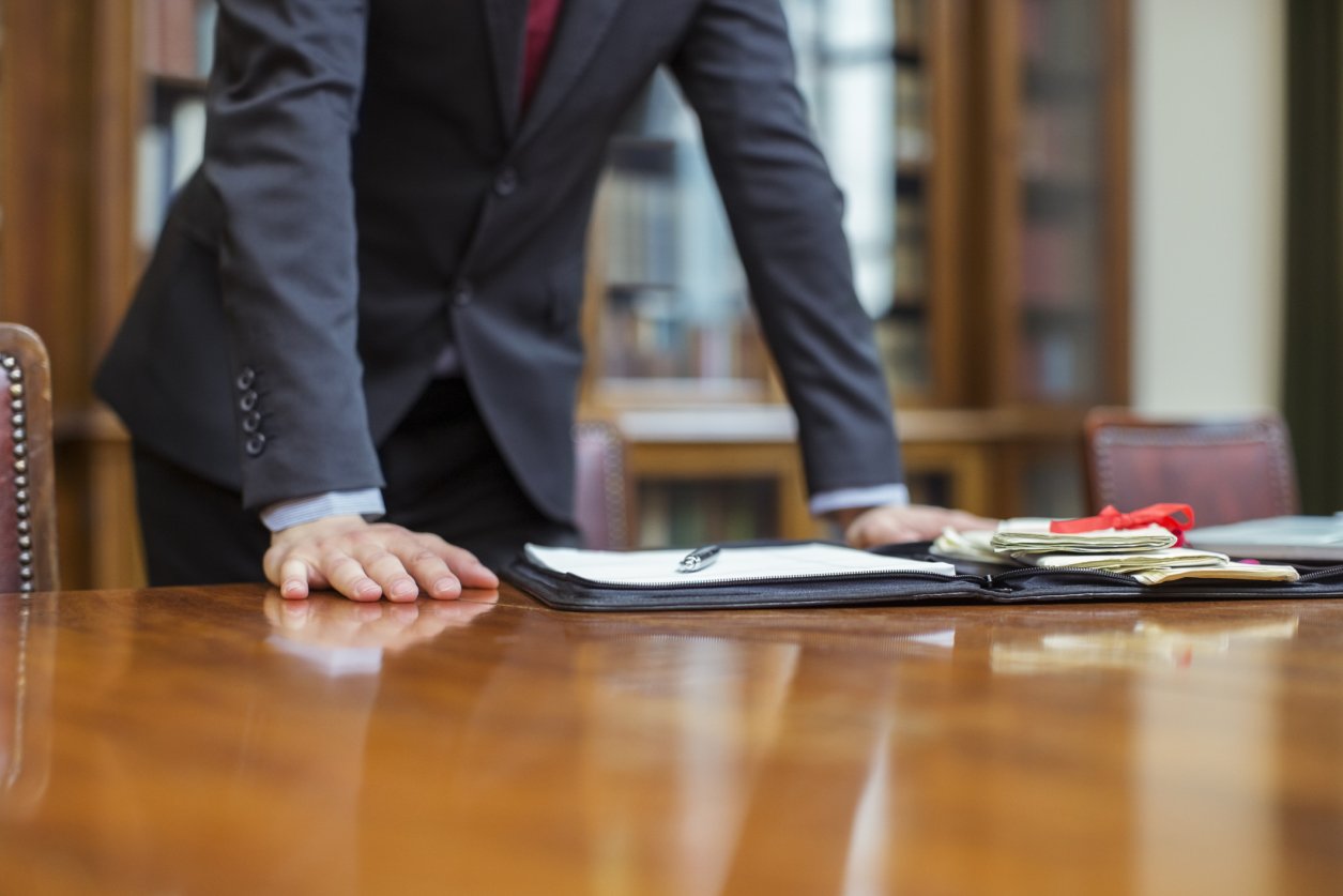 Constituir una sociedad requiere reflexionar antes sobre aspectos clave Constituir una sociedad requiere reflexionar antes sobre aspectos clave