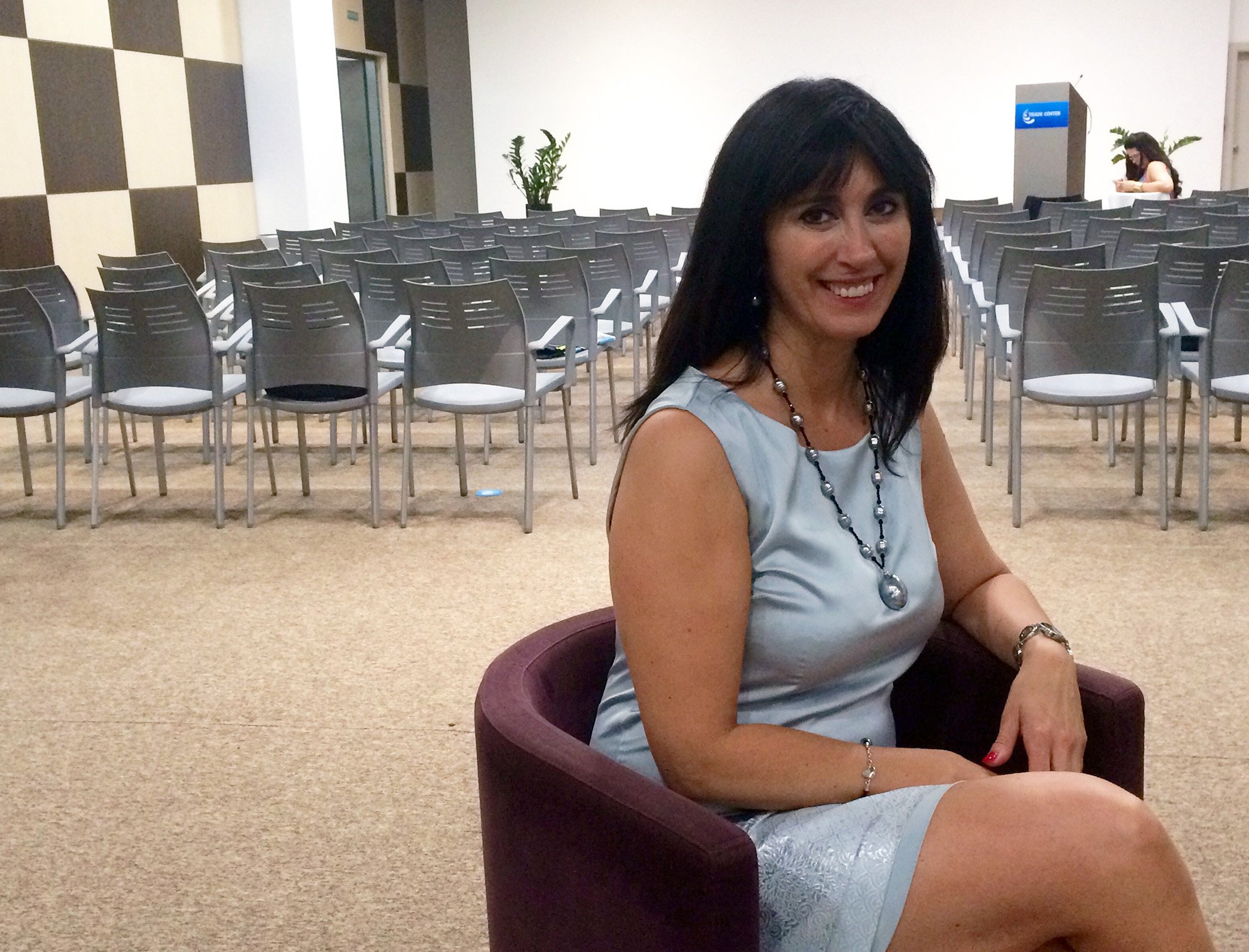 Laura Cantizano, autora del model de vendes 'Cómo vender en 59 segundos', al SC Trade Center de Sant Cugat del Vallès Laura Cantizano, autora del model de vendes 'Cómo vender en 59 segundos', al SC Trade Center de Sant Cugat del Vallès