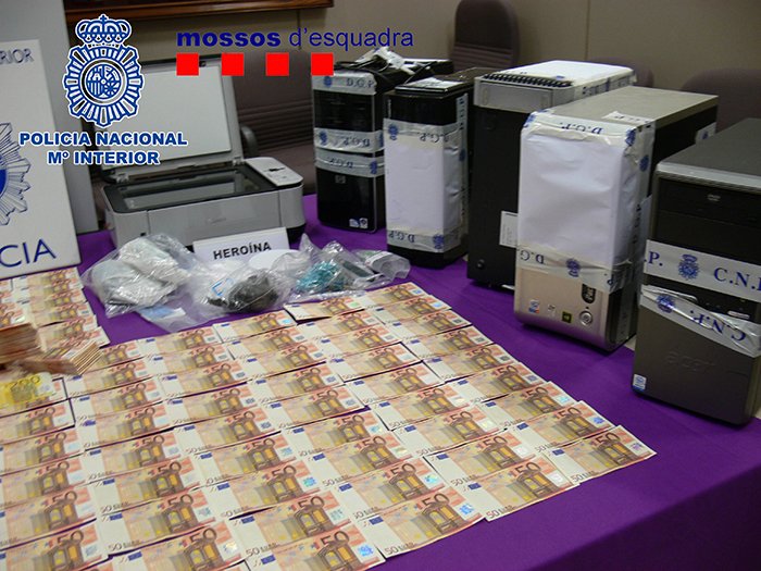 Bitllets falsificats intervinguts per la policia