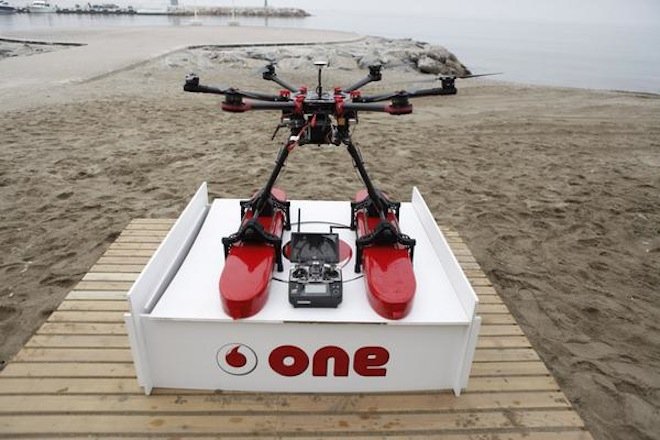 La interacción del drone da más margen al socorrista para poner en marcha las tareas de salvamento La interacción del drone da más margen al socorrista para poner en marcha las tareas de salvamento