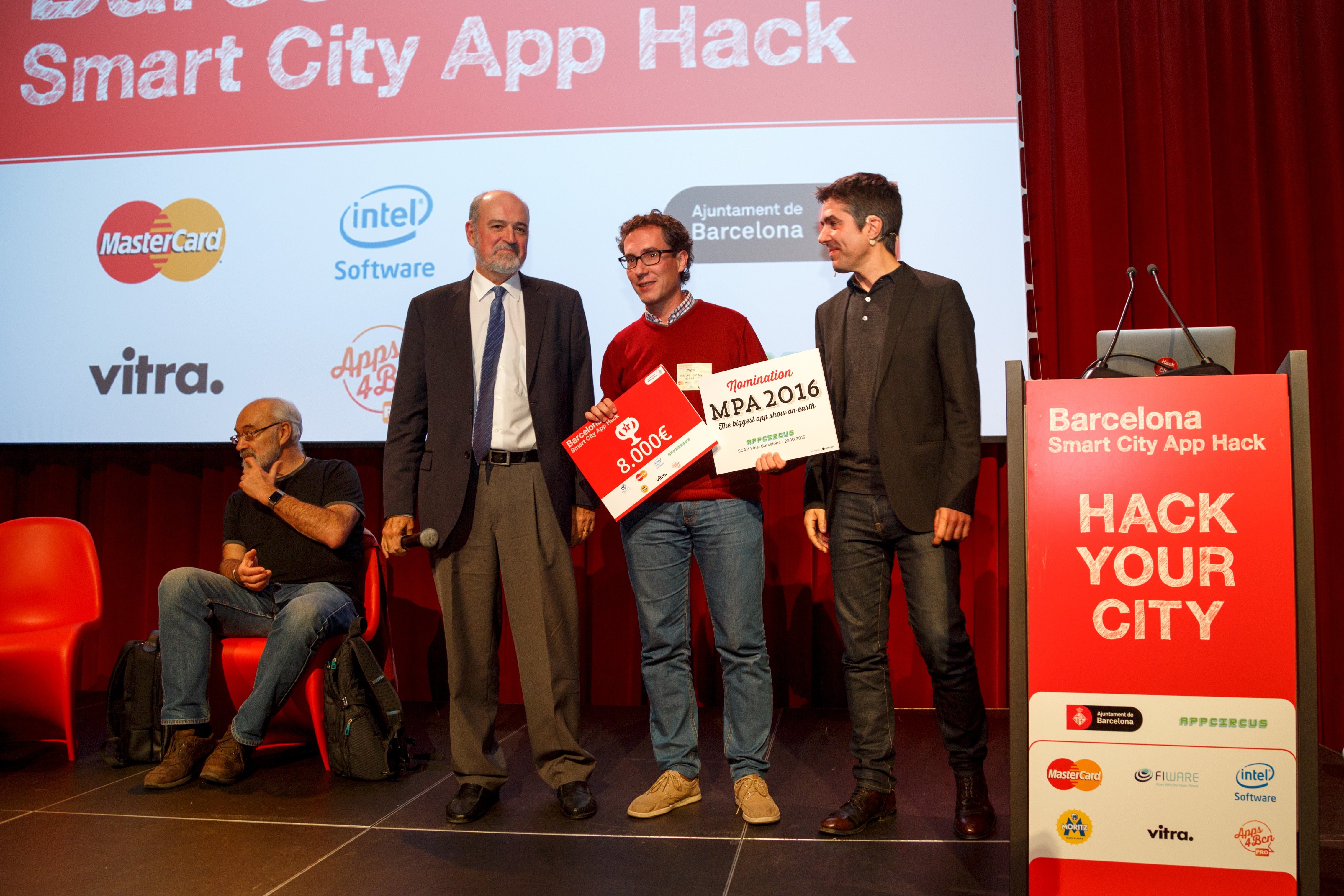 El primer premio del SCAH BCN es por Virtual Energy Advisor