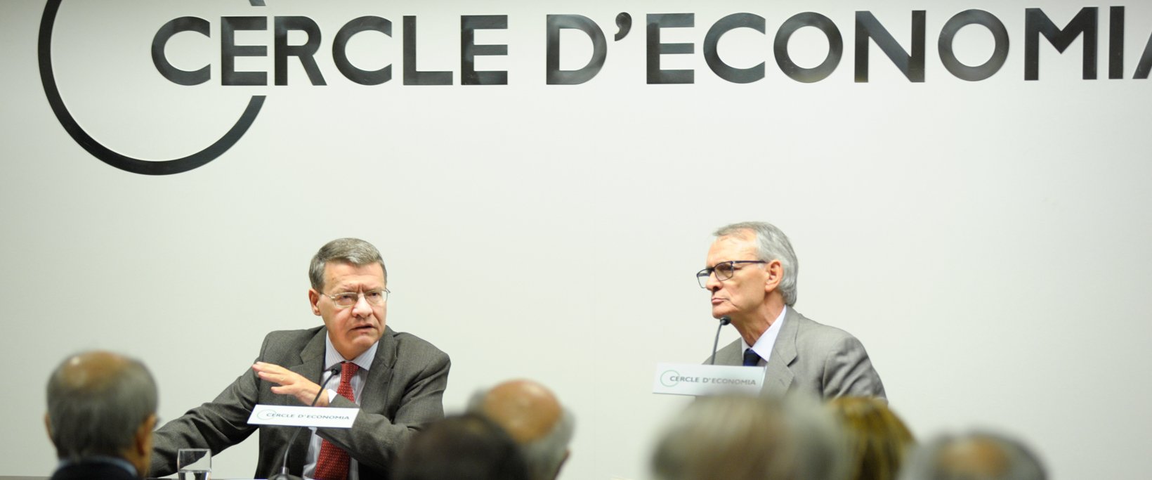 Jordi Sevilla, acompanyat per Antón Costas, ha explicat les propostes econòmiques del PSOE per al 20D Jordi Sevilla, acompanyat per Antón Costas, ha explicat les propostes econòmiques del PSOE per al 20D