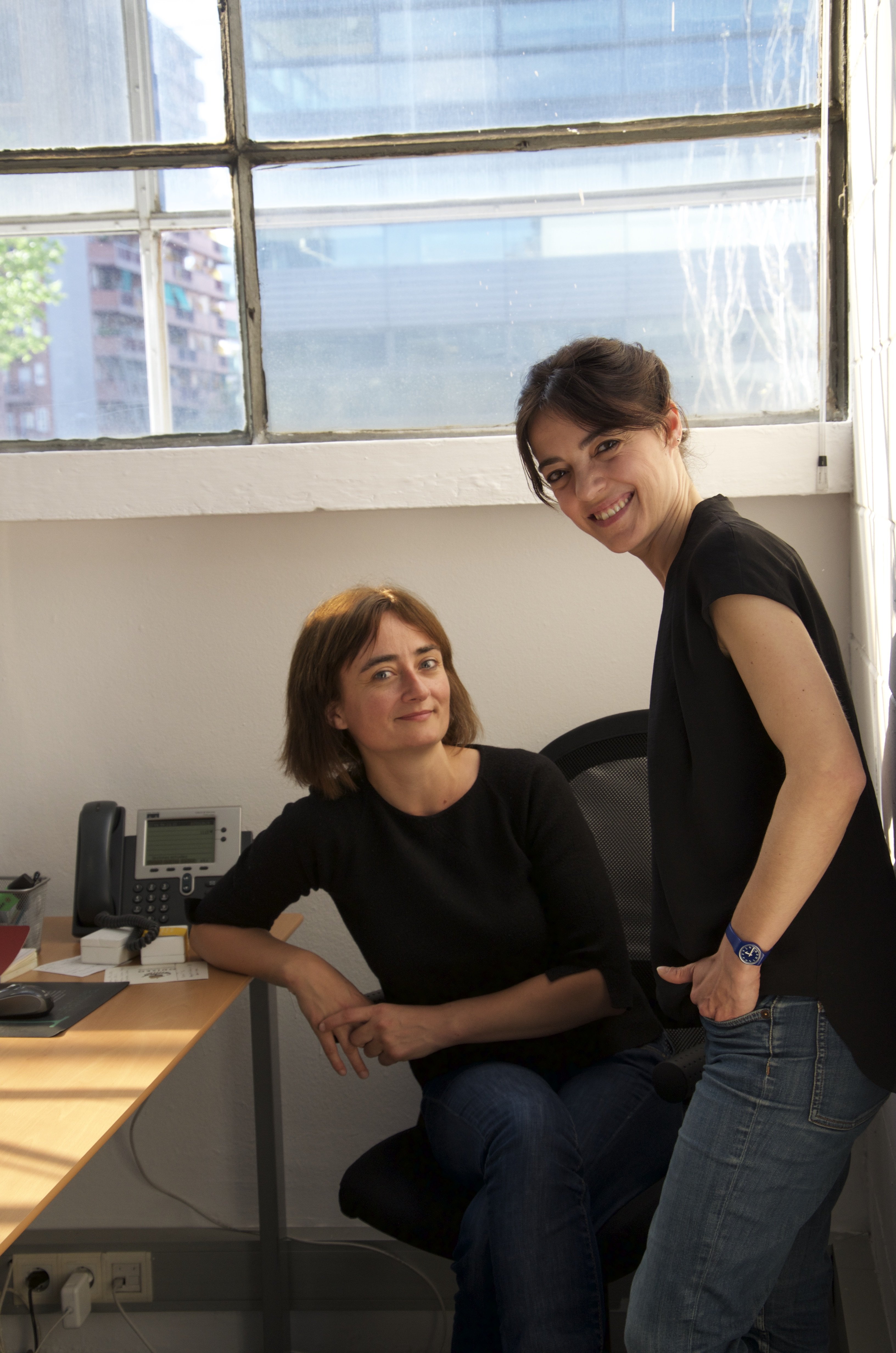 Anna Ascolies y Martina Tostadas, fundadoras de The Spanish Bookstage