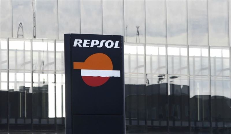 El preu del petroli afecta negativament els resultats de Repsol El preu del petroli afecta negativament els resultats de Repsol
